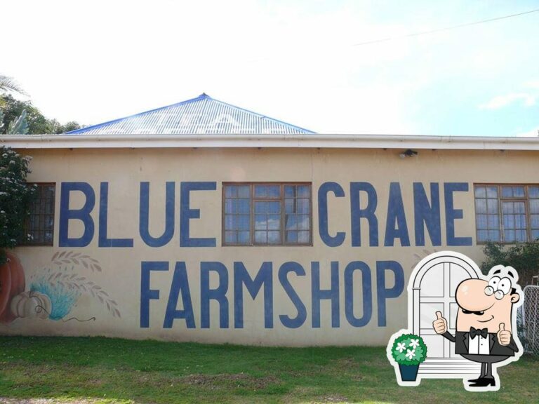 r24c Blue Crane Farm Shop exterior 768x576
