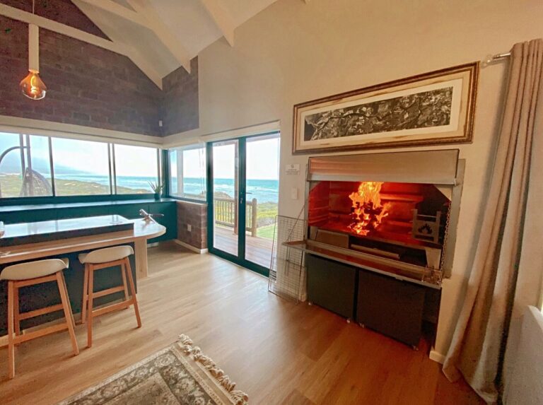 Witsand Whale Cliff Accommodation 4 768x573