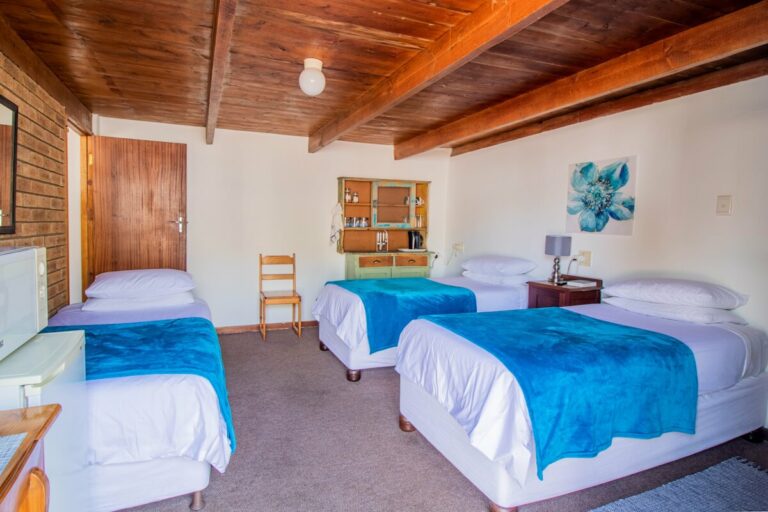 Aan De Kanal Guest House Room 2A B Self Catering Accommodation 7 768x512