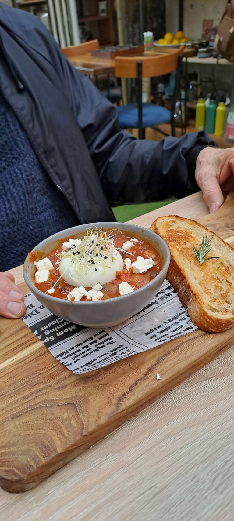 fl 768x1706