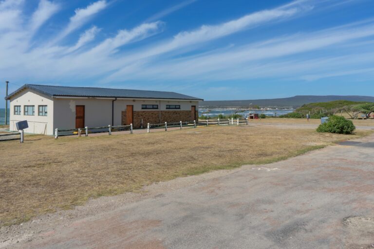 Witsand Caravan Park Middle Camp 4 768x512